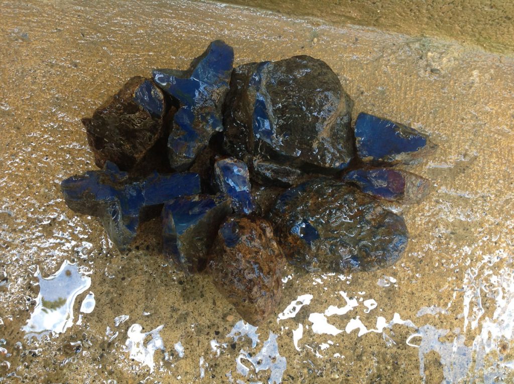 Blue amber lot