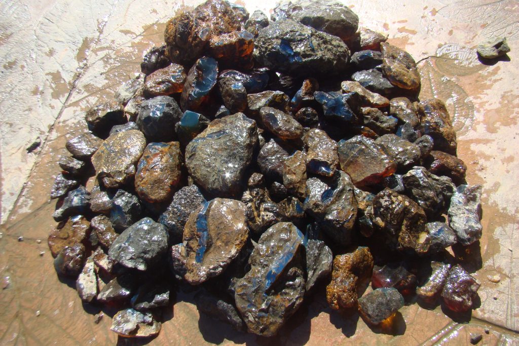 Blue amber lot
