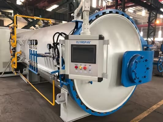 Large autoclave
